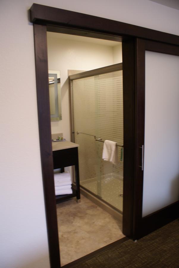 Boarders Inn & Suites By Cobblestone Hotels - Syracuse 外观 照片