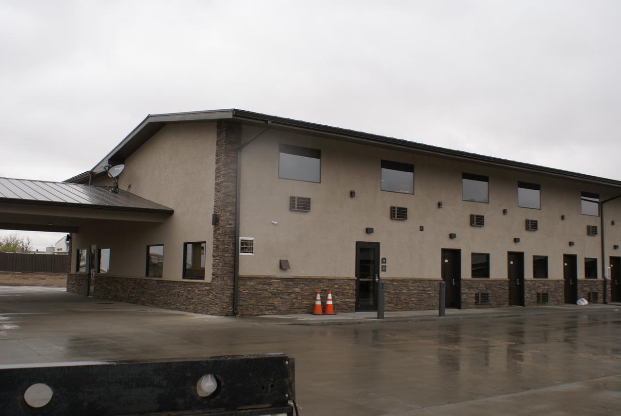 Boarders Inn & Suites By Cobblestone Hotels - Syracuse 外观 照片