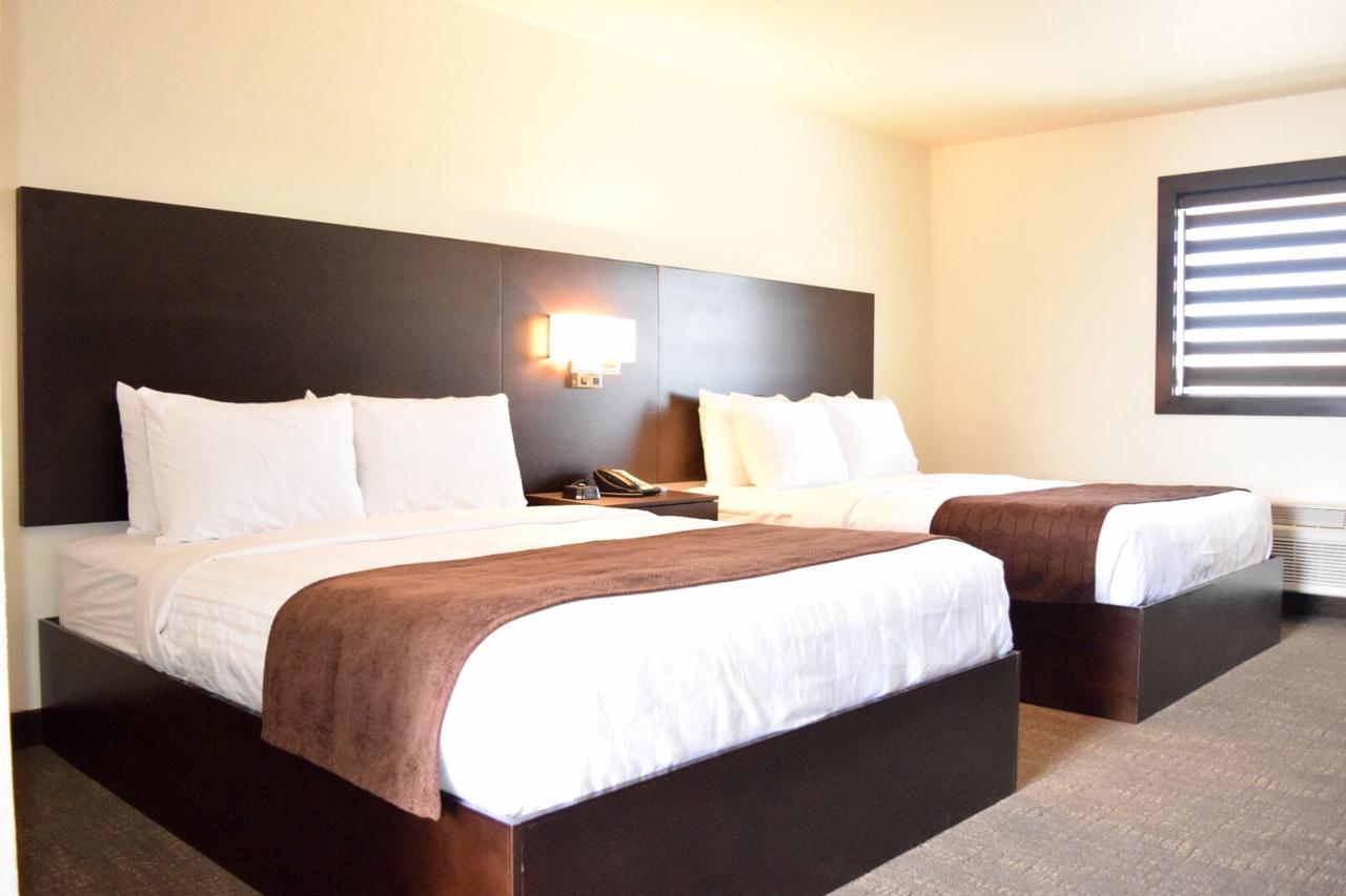Boarders Inn & Suites By Cobblestone Hotels - Syracuse 外观 照片