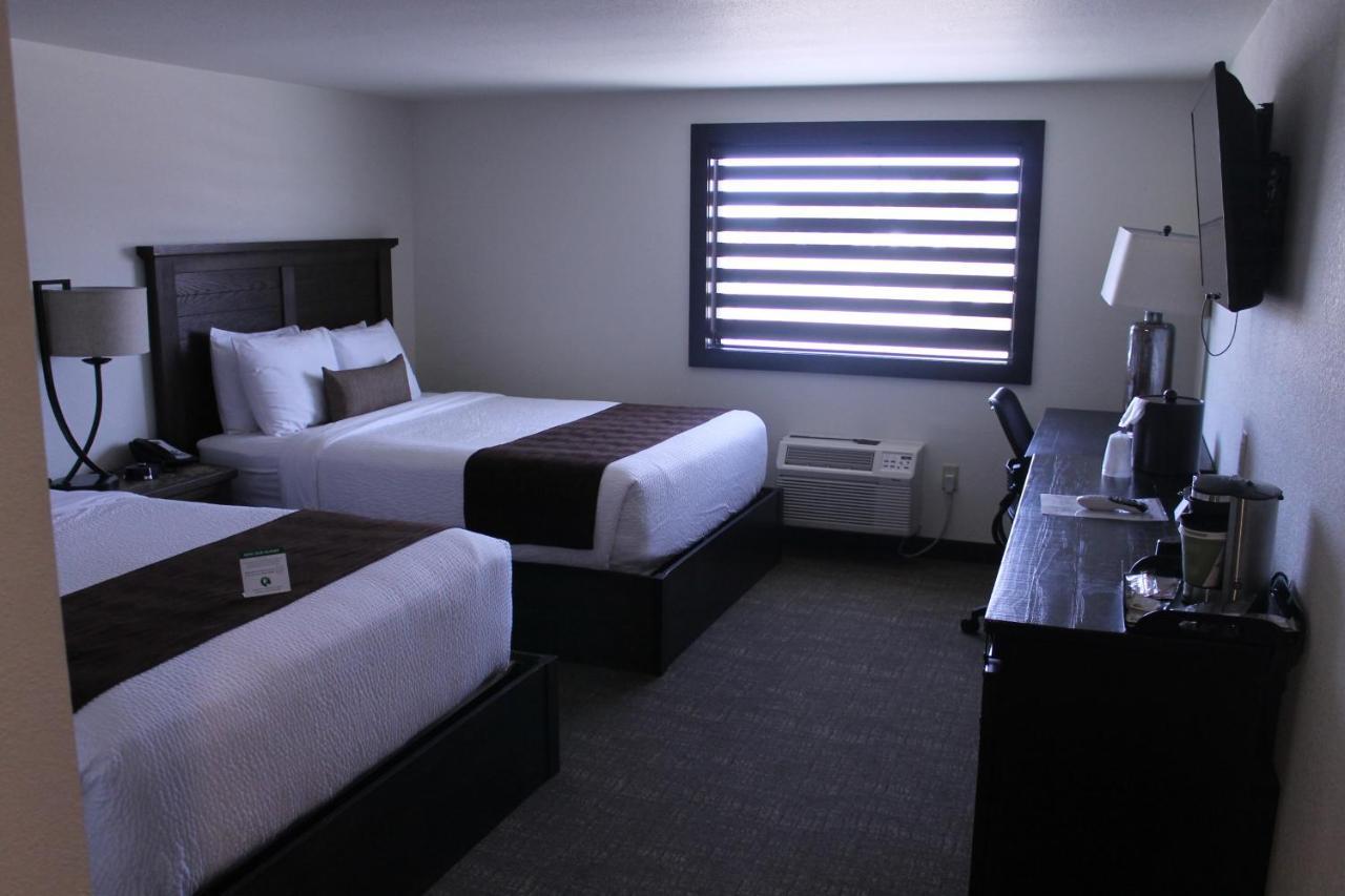 Boarders Inn & Suites By Cobblestone Hotels - Syracuse 外观 照片