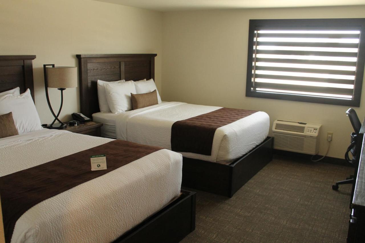 Boarders Inn & Suites By Cobblestone Hotels - Syracuse 外观 照片
